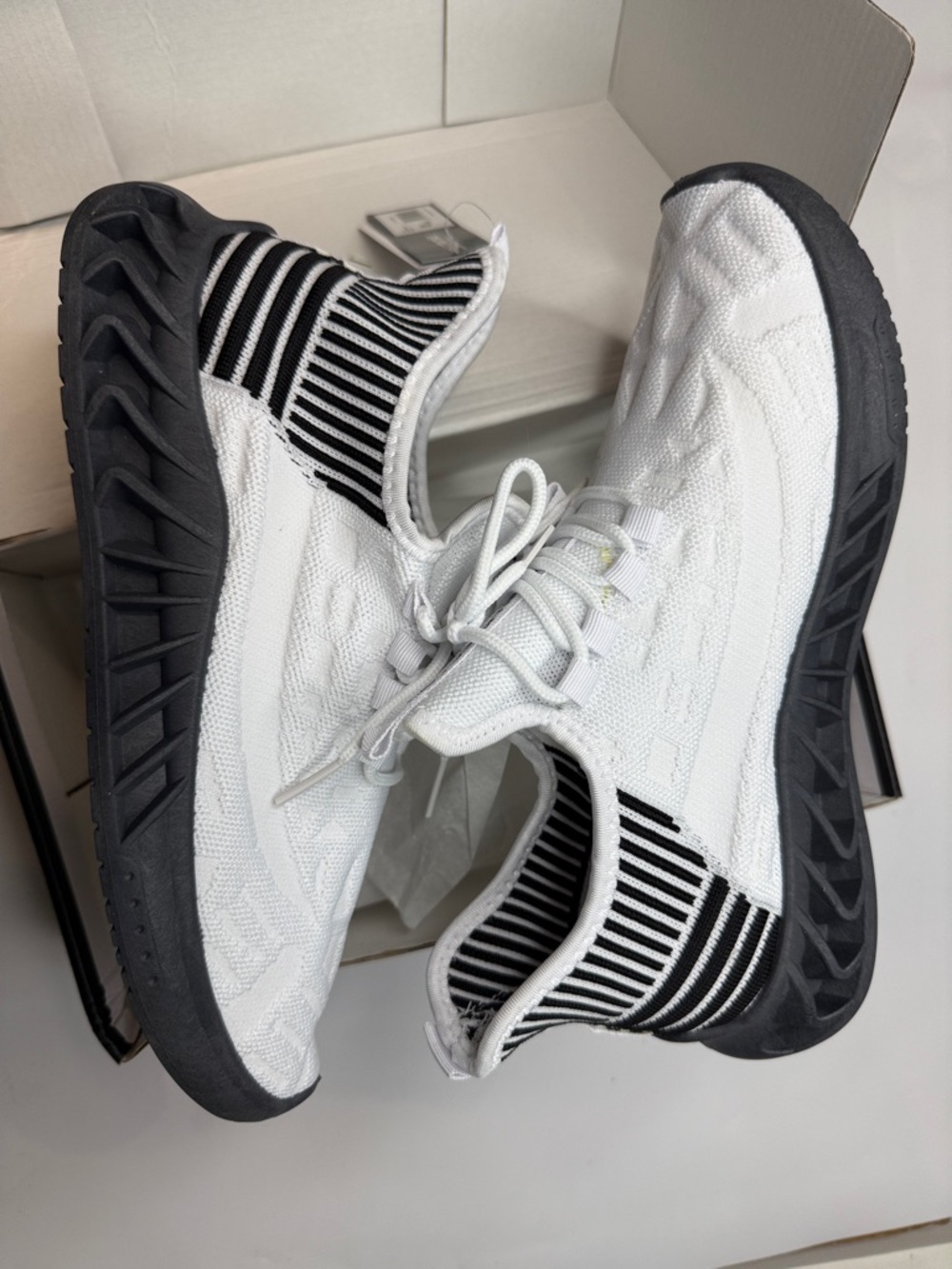 Akademiks Men's Fit Fashion Sneakers- Size 9M - Picture 8 of 10